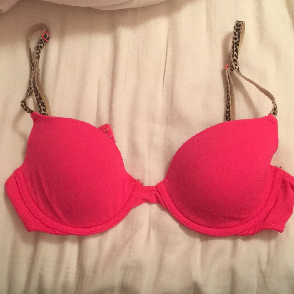 Victoria Secret 34B Demi bra